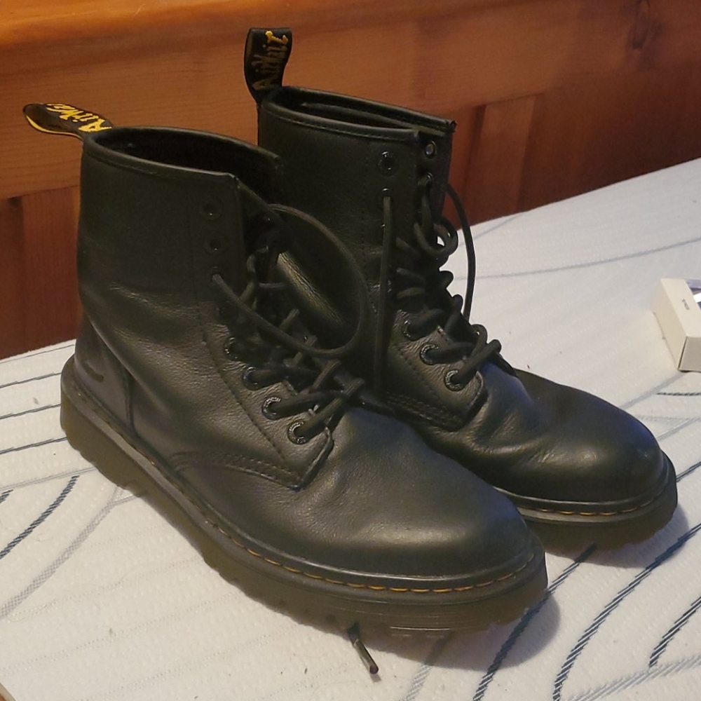 Dr.Martens